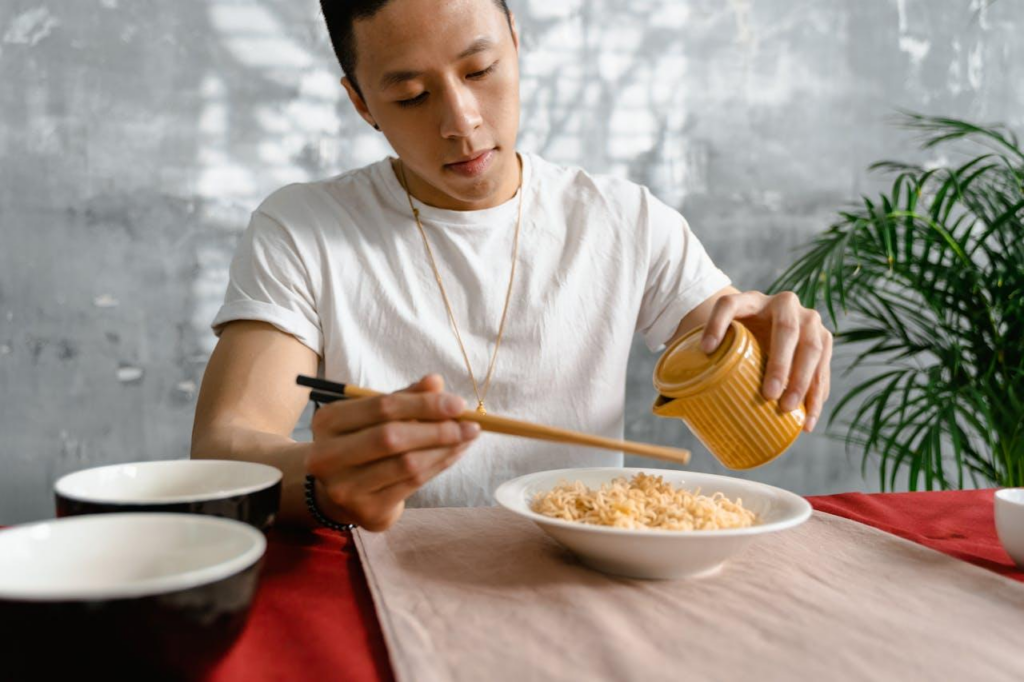 Crème liquide : l’ingrédient phare des cuisines du monde entier et où la trouver facilement